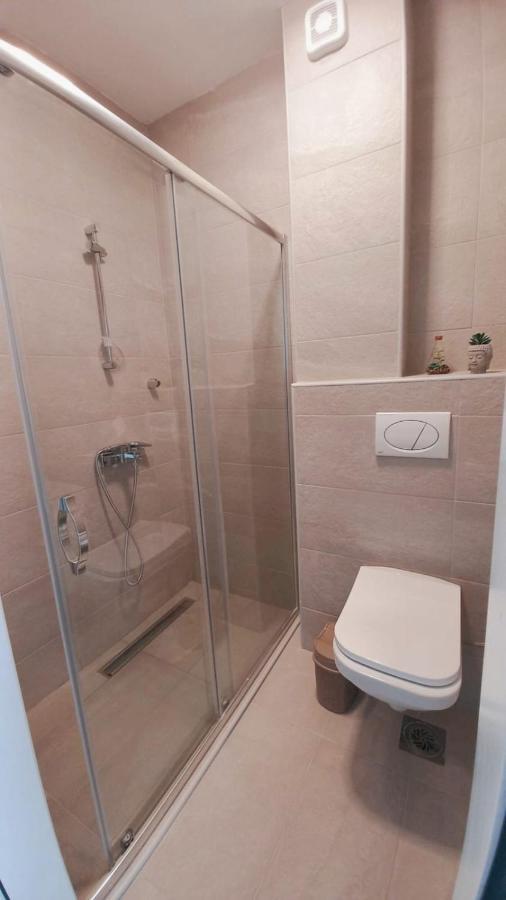 Cozy Apartments With Pool And Splendid Seaview Kavac Ngoại thất bức ảnh